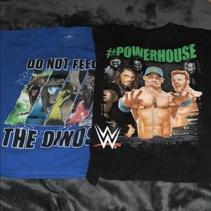 Sz 7 bundle of 2 logo T-shirts